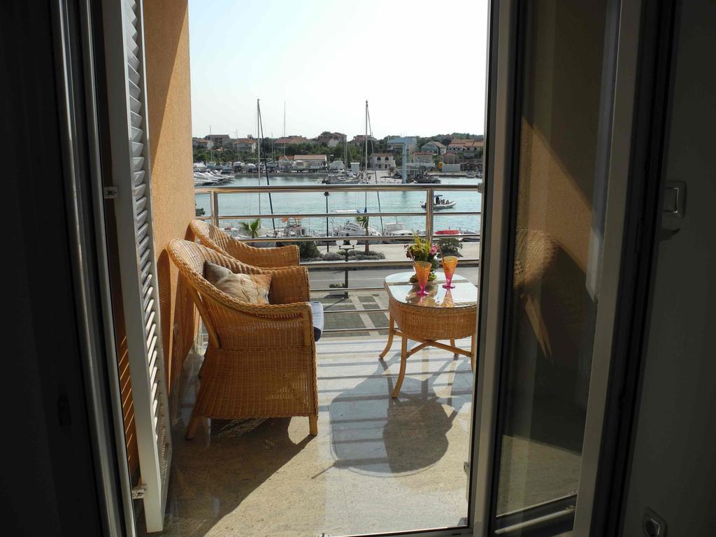 Apartments Antonela Jezera Dış mekan fotoğraf